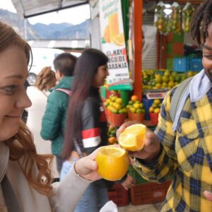Famous Youtubers visit fruit market with Zebra fisgona tours